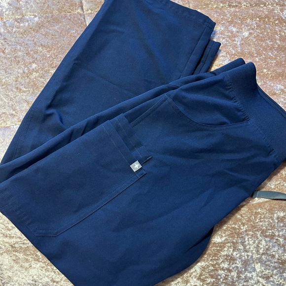 Figs Navy Scrub Pants with Light Gray Drawstring - Picture 5 of 6